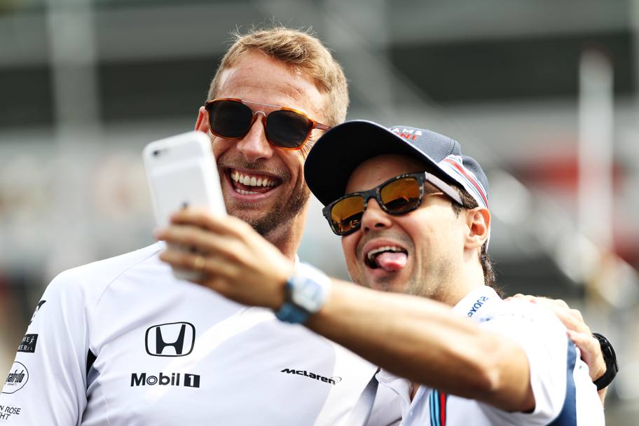 Selfie time per Button e Massa. Getty